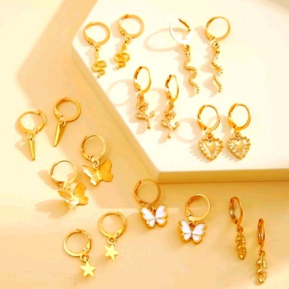 Lil Girls 👭 FASHION 9 Pair Set ♥ 🦋 ⭐🌿🌷🐍Goldtone Dangle Earrings NWTags - Picture 1 of 2